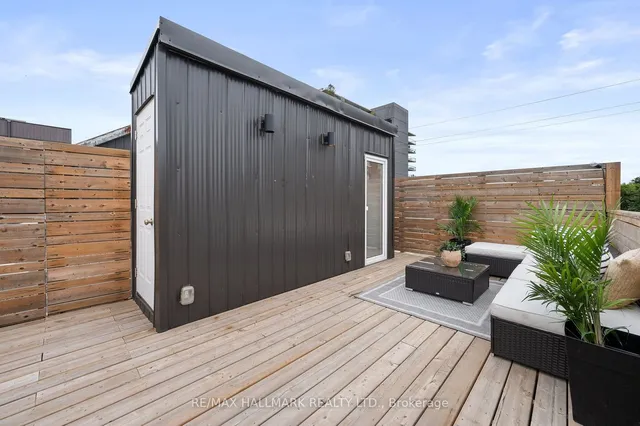 Additional image 21 of 326 Carlaw Ave Unit 106