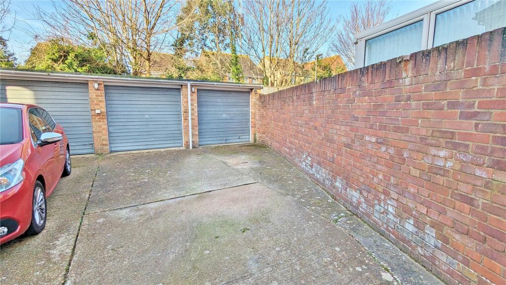 Additional image 18 of Welland Road, Worthing, West Sussex, BN13