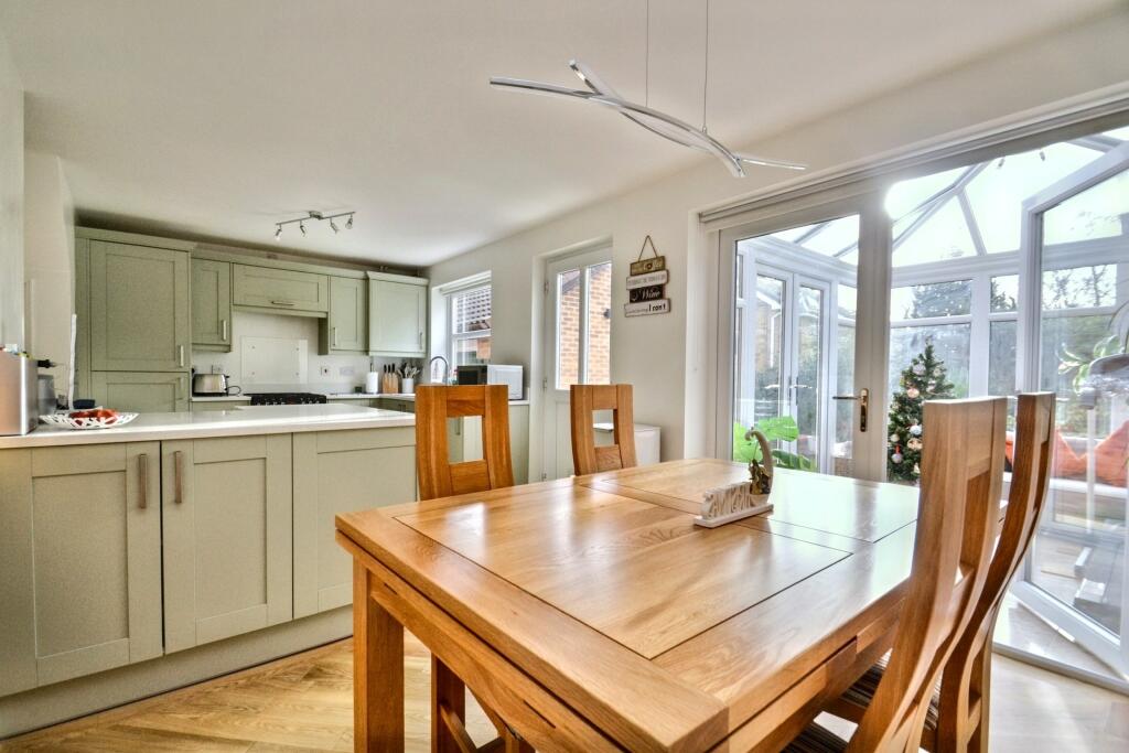 Additional image 8 of Broadstone