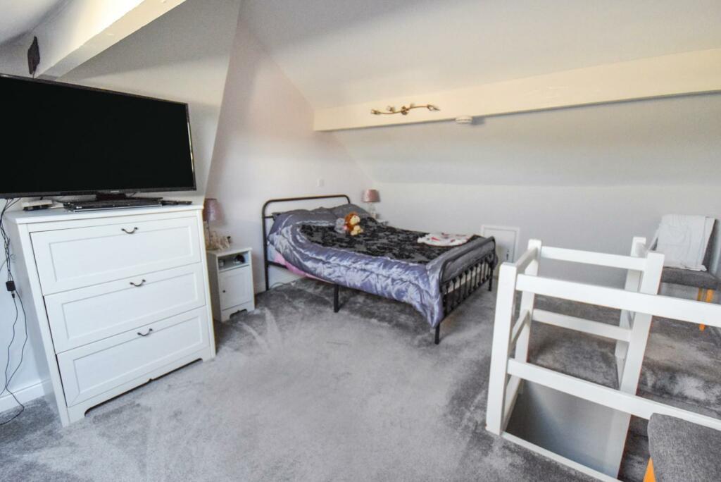 Additional image 13 of Oakfield Terrace, Shipley