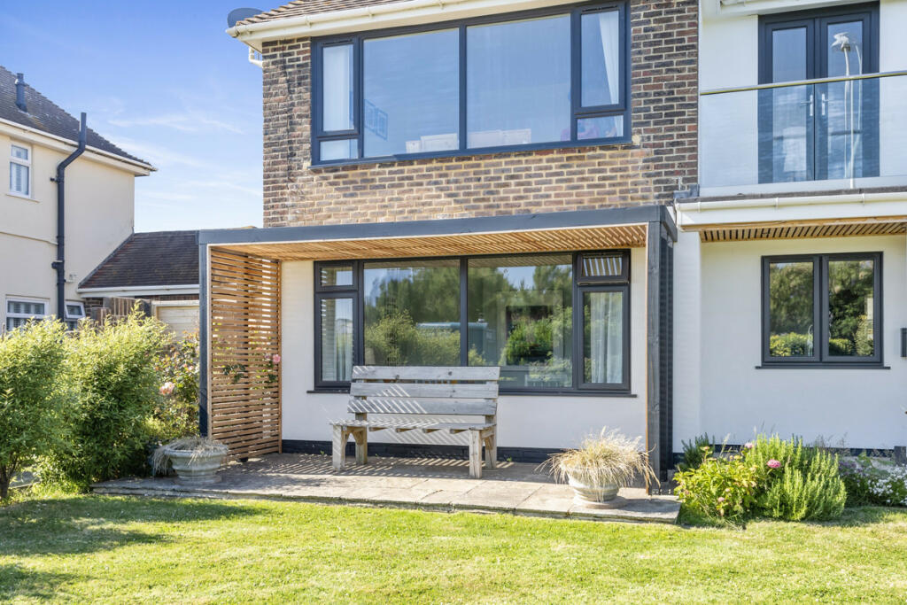 Additional image 16 of Marine Crescent, Goring-by-sea, BN12