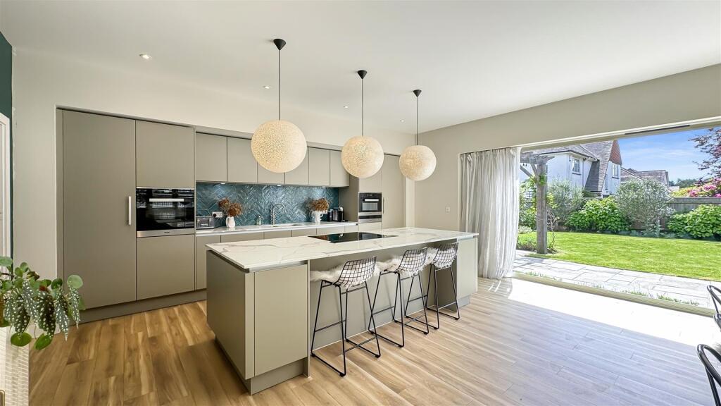 Additional image 12 of Canford Cliffs Avenue, Lower Parkstone