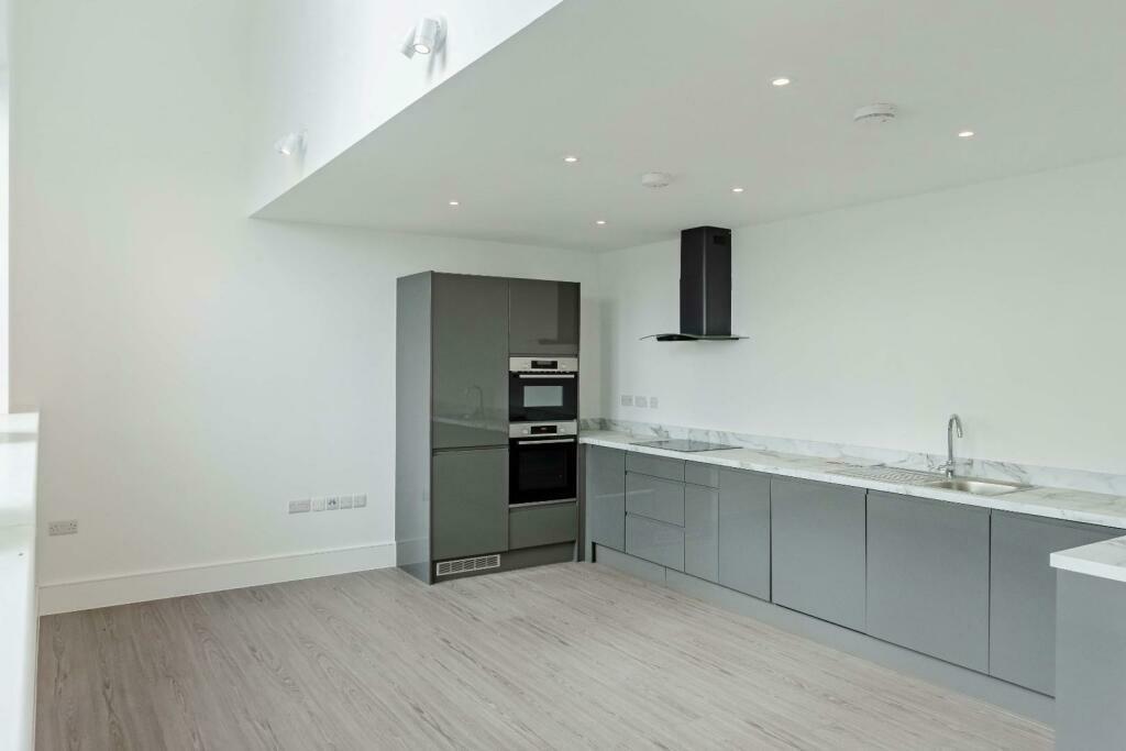 Additional image 4 of Ham Road, Shoreham-By-Sea