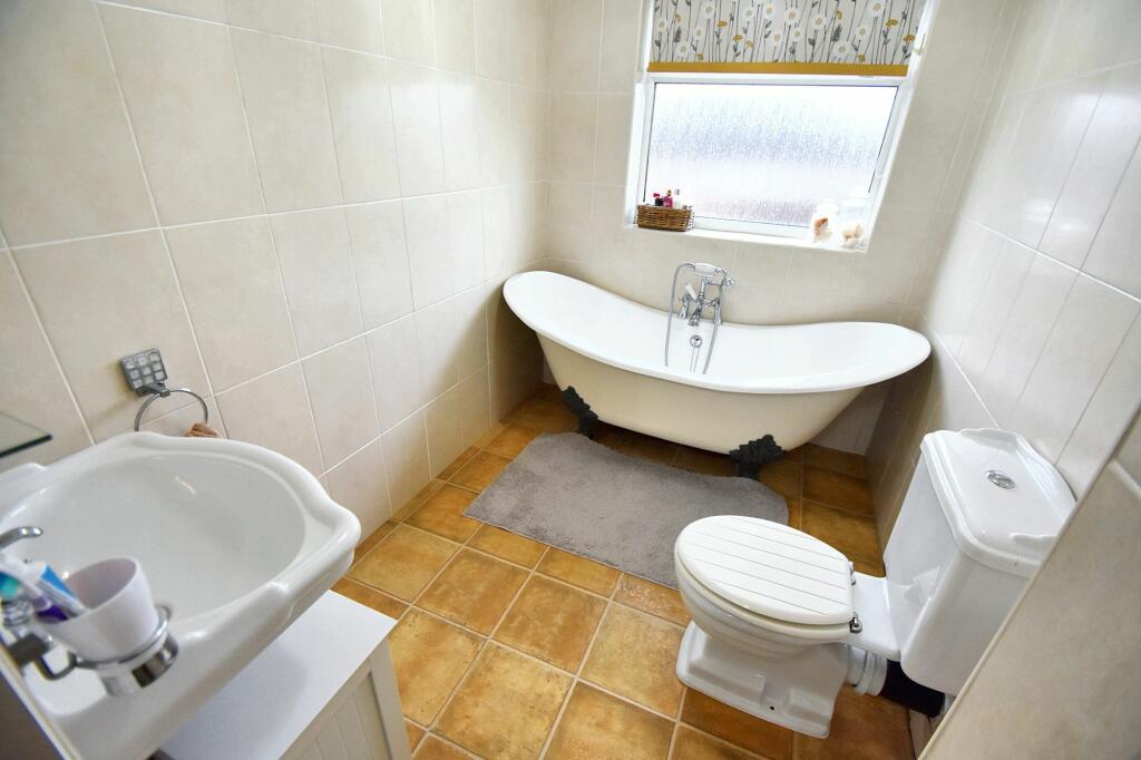 Additional image 18 of Langdale Drive, Bury, BL9