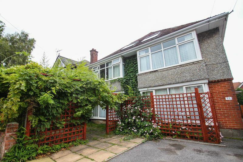 Additional image 4 of Spacious Ground Floor Flat, Professional Sharers Welcome