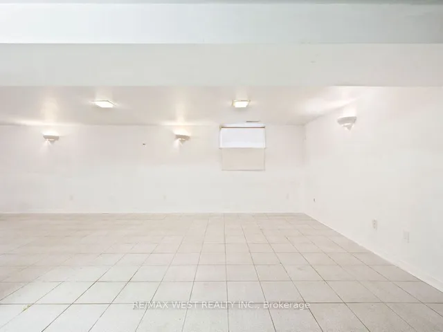 Additional image 22 of 4 Allen Ave