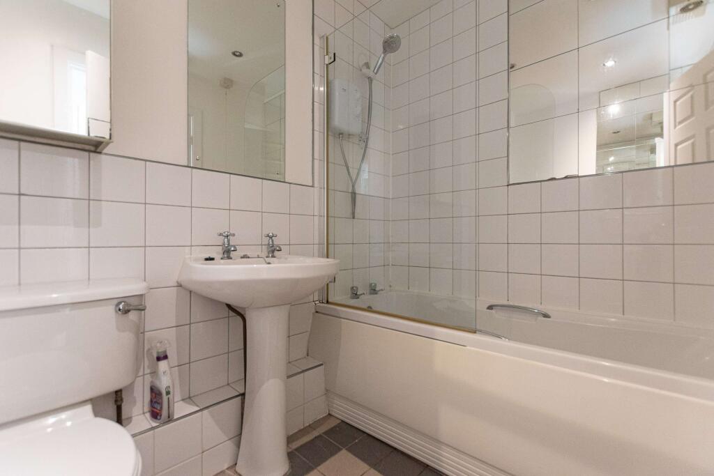 Additional image 10 of 3 Bowling Court