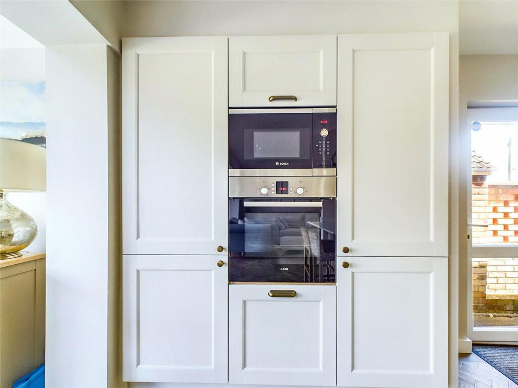 Additional image 6 of Kingsley Close, Hengistbury Head, Bournemouth, Dorset, BH6