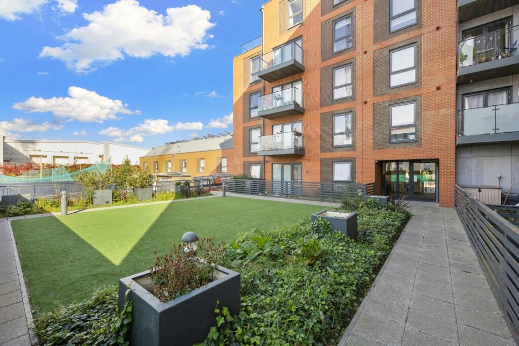 Additional image 12 of 2 Goldstone Lane, Hove