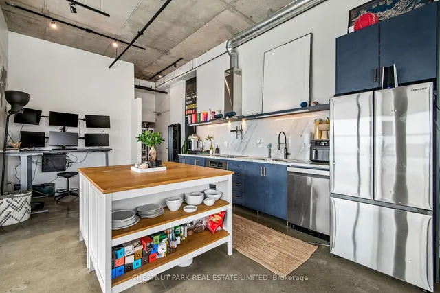 Additional image 8 of 68 Broadview Ave Unit 520