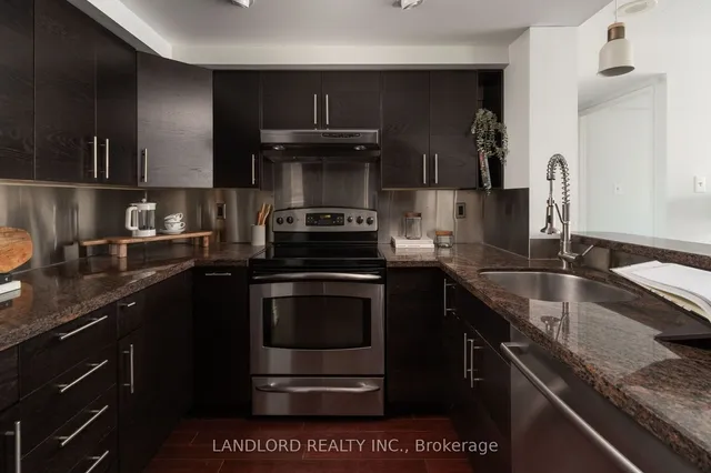 Additional image 16 of 705 King St Unit 603