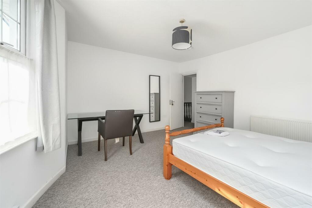 Additional image 11 of London Road