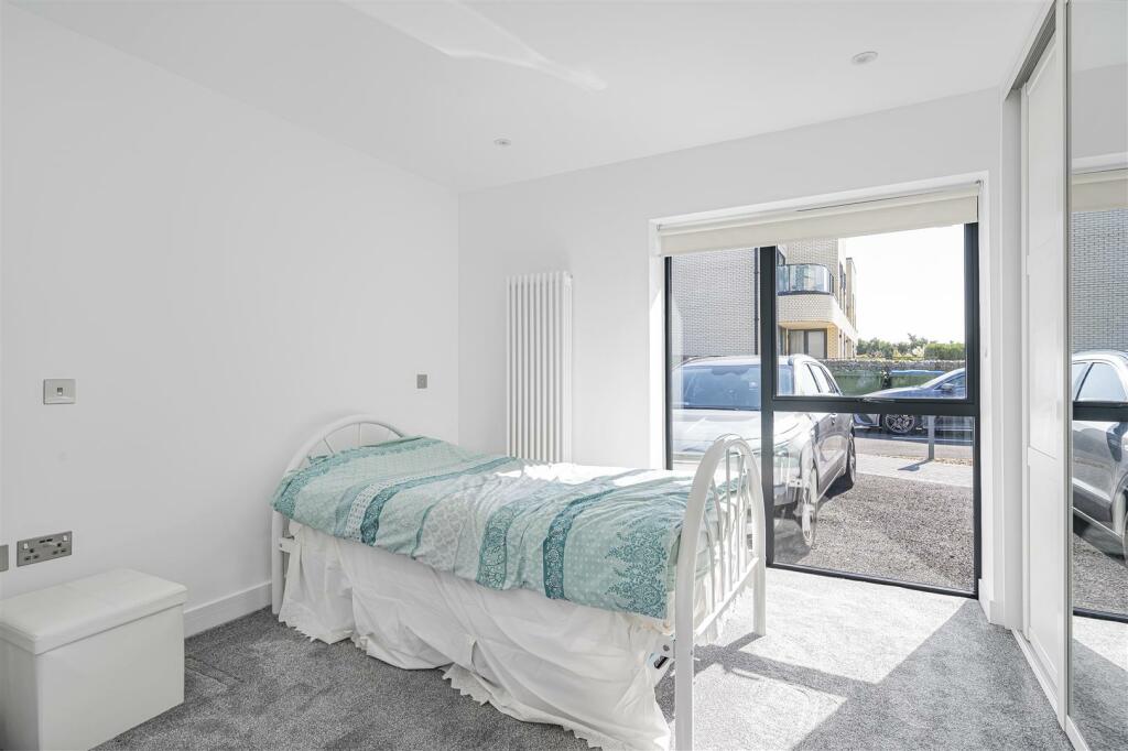 Additional image 7 of Claremont Road