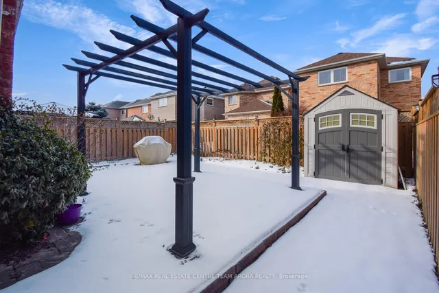 Additional image 39 of 595 Warhol Way