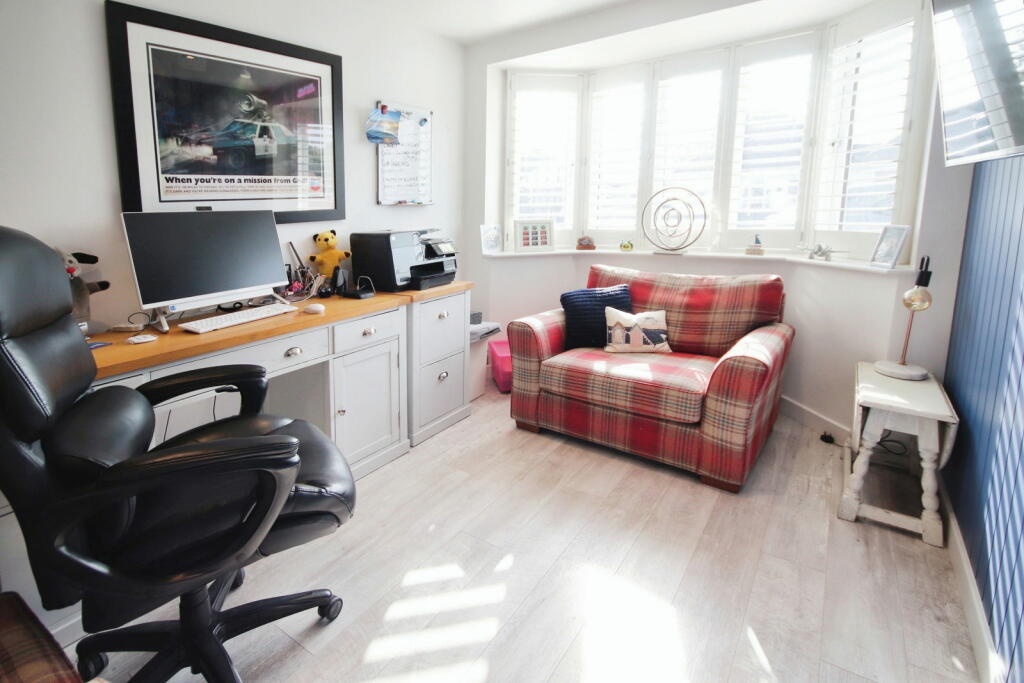 Additional image 13 of River Way,Christchurch,BH23 2QJ