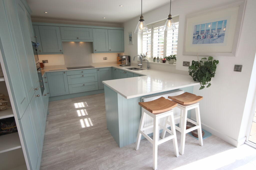 Additional image 17 of River Way,Christchurch,BH23 2QJ