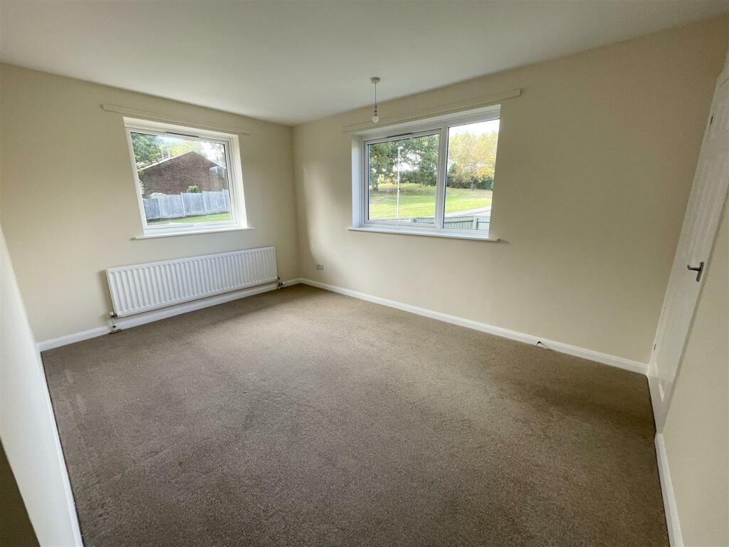 Additional image 4 of Stirrup Close, Wimborne