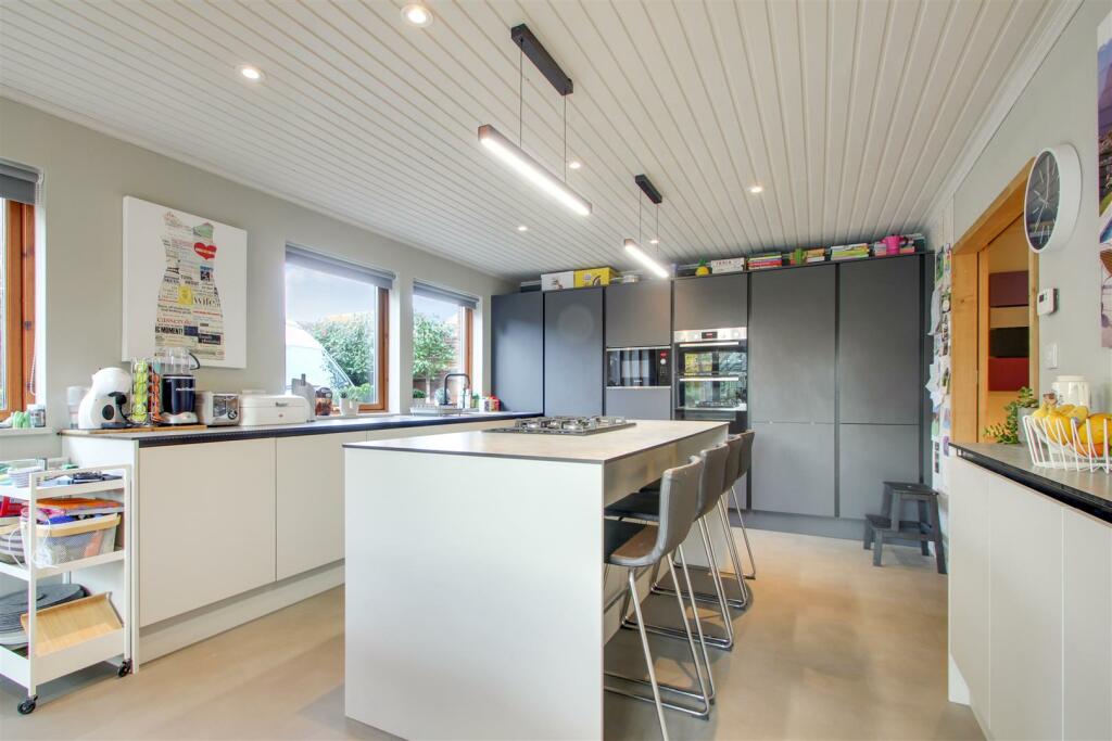 Additional image 26 of Grange Park, Ferring, Worthing