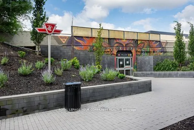 Additional image 33 of 565 Wilson Ave Unit 421