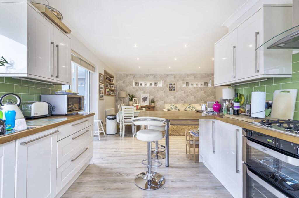 Additional image 8 of Willow Dr, Polegate, East Sussex, BN26