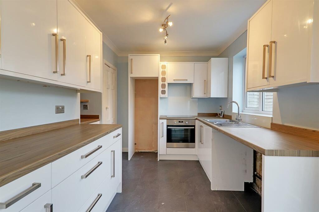 Additional image 4 of Pilgrims Close, Worthing