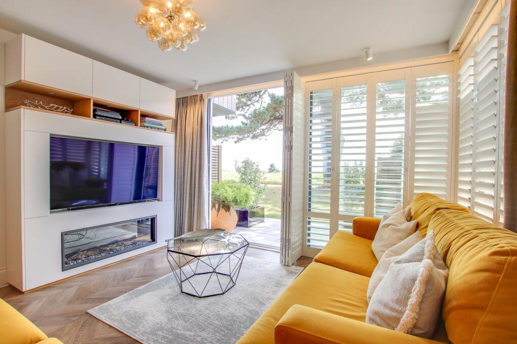 Additional image 7 of Wharncliffe Road, Highcliffe, Christchurch, BH23