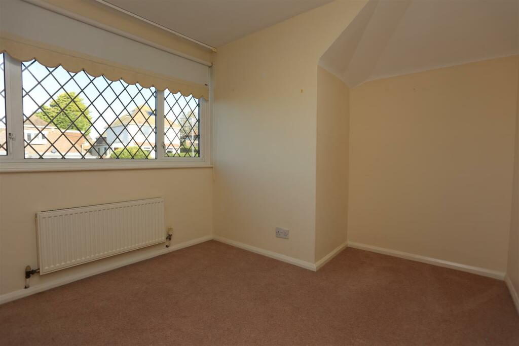 Additional image 22 of Crescent Drive South, Brighton