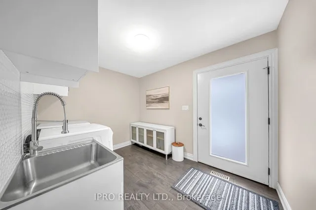 Additional image 22 of 126 West 26th St