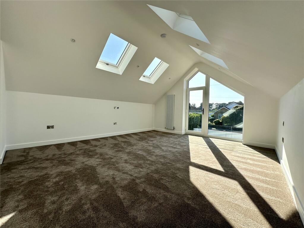 Additional image 13 of Smugglers Lane North, Highcliffe On Sea, Christchurch, Dorset, BH23