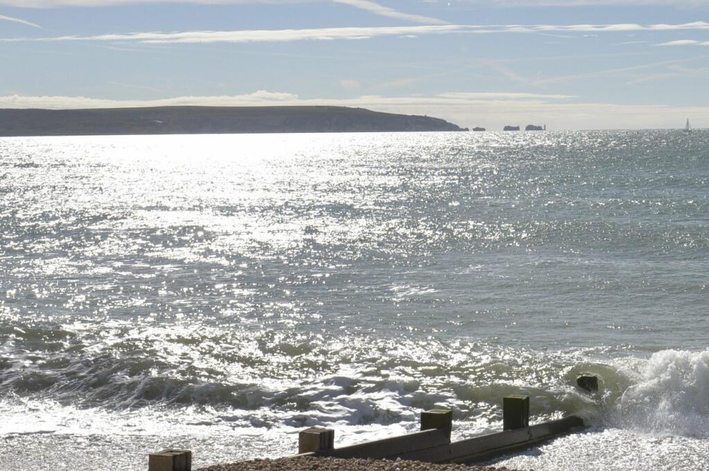 Additional image 10 of Eastlands, New Milton, Hampshire, BH25