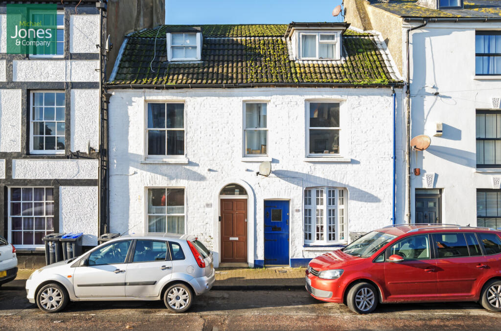 Portland Road, Worthing, West Sussex, BN11