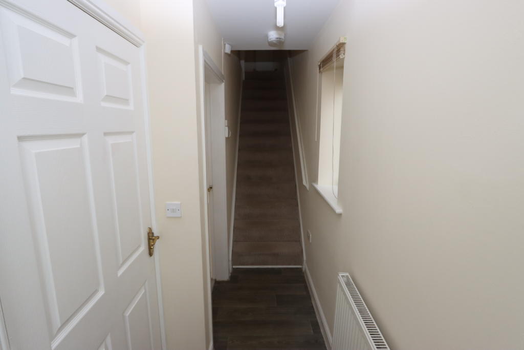 Additional image 2 of Dewham Close,Westhoughton,Bolton,BL5 *** PETS WELCOME ***