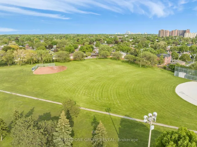 Additional image 37 of 3 Erinview Terr