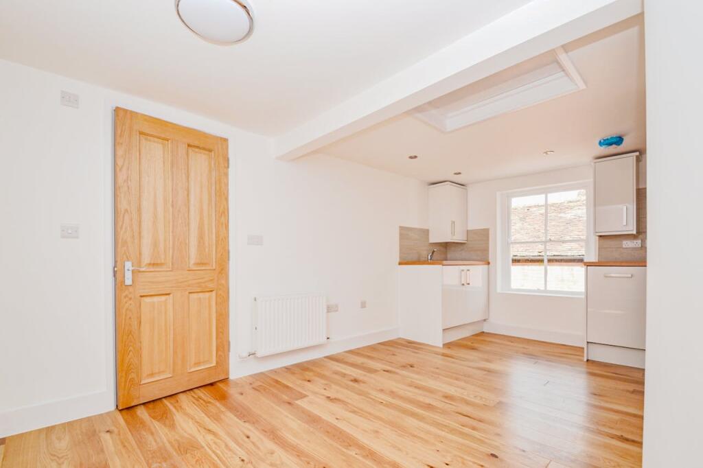 Additional image 3 of 10 West Street (incorporating 1B & 1C Mill Lane), Wareham, BH20 4JW