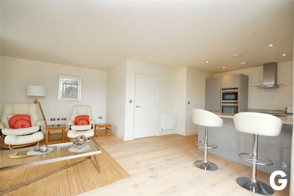 Additional image 5 of Southampton Road, Ringwood, Hampshire, BH24