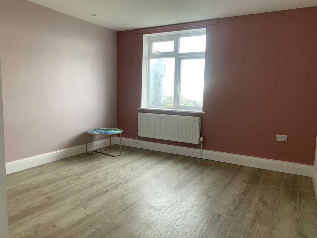 Additional image 6 of Sea Horse BN42 4AY