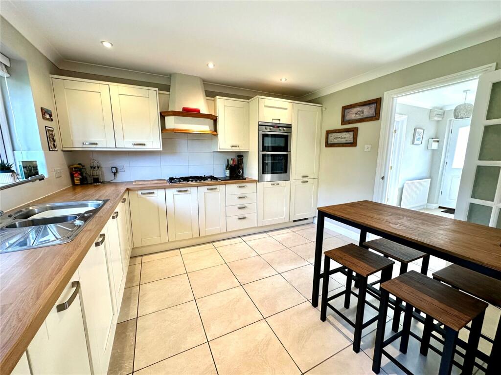 Additional image 5 of Langley Chase, Ringwood, Dorset, BH24