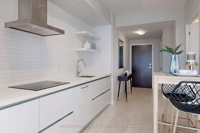 Additional image 8 of 2221 Yonge St Unit 2006