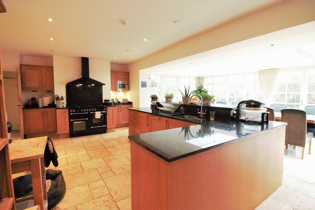 Additional image 15 of Wootton, New Forest