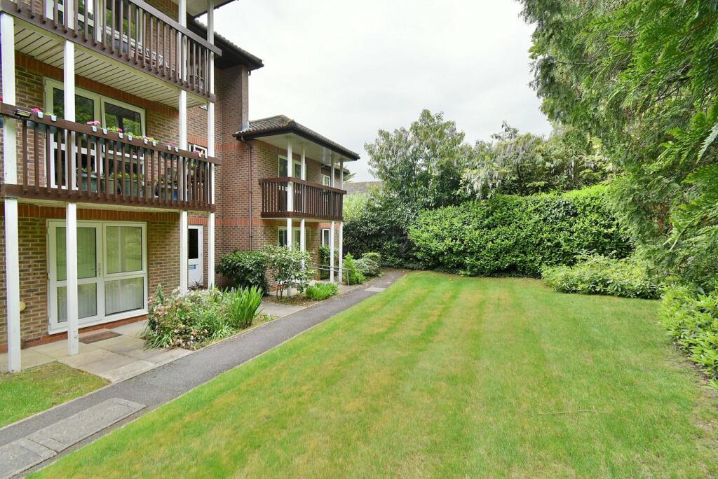 Additional image 13 of Fernlea Avenue, Ferndown, BH22