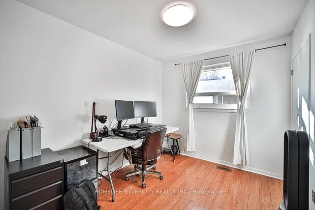 Additional image 21 of 79 Weir Cres