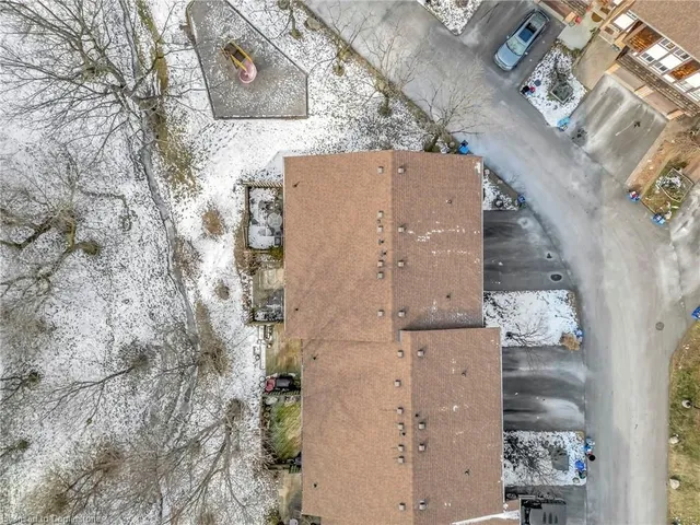 Additional image 33 of 22 Thistle Lane