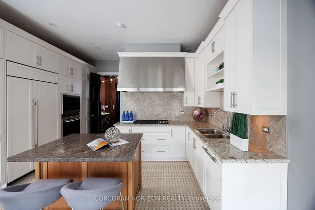 Additional image 19 of 183 Wellington St Unit 2403