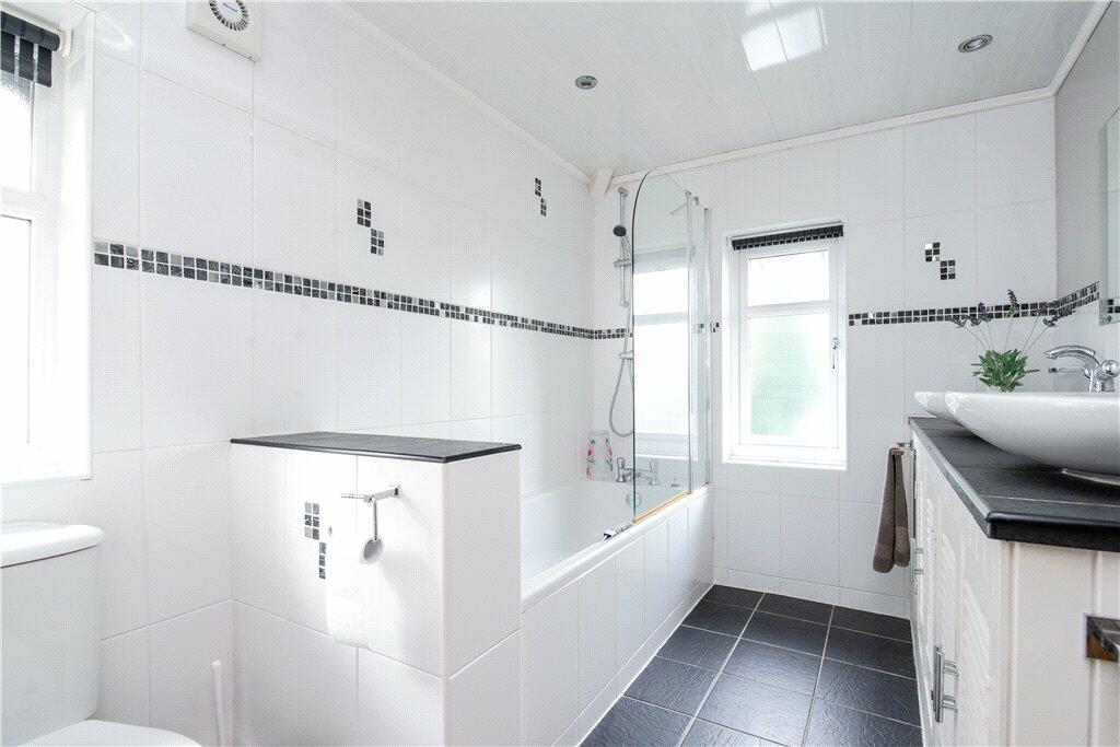 Additional image 10 of Villa Road, Bingley, West Yorkshire, BD16