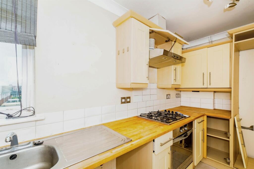 Additional image 4 of Chanctonbury Drive, Shoreham-By-Sea