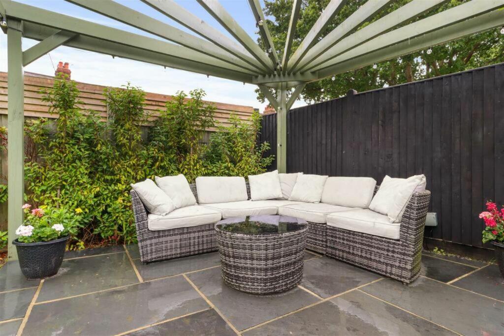 Additional image 3 of Summerfields Avenue, Hailsham, BN27