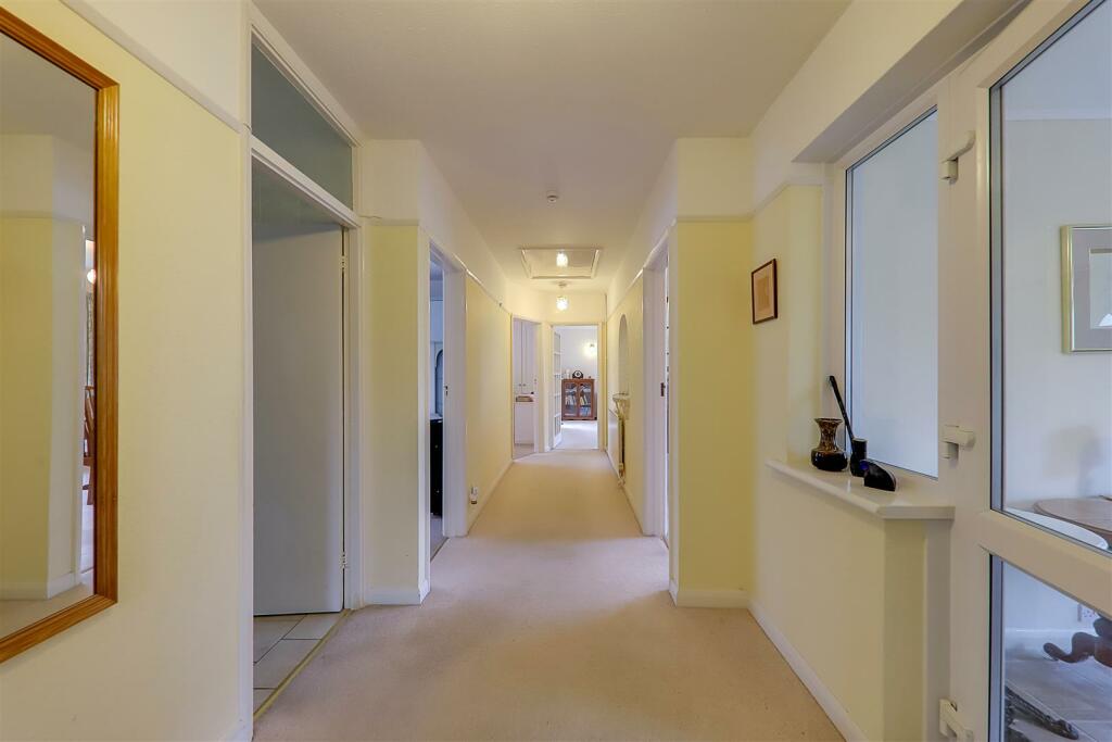 Additional image 9 of Alinora Crescent, Goring-By-Sea, Worthing