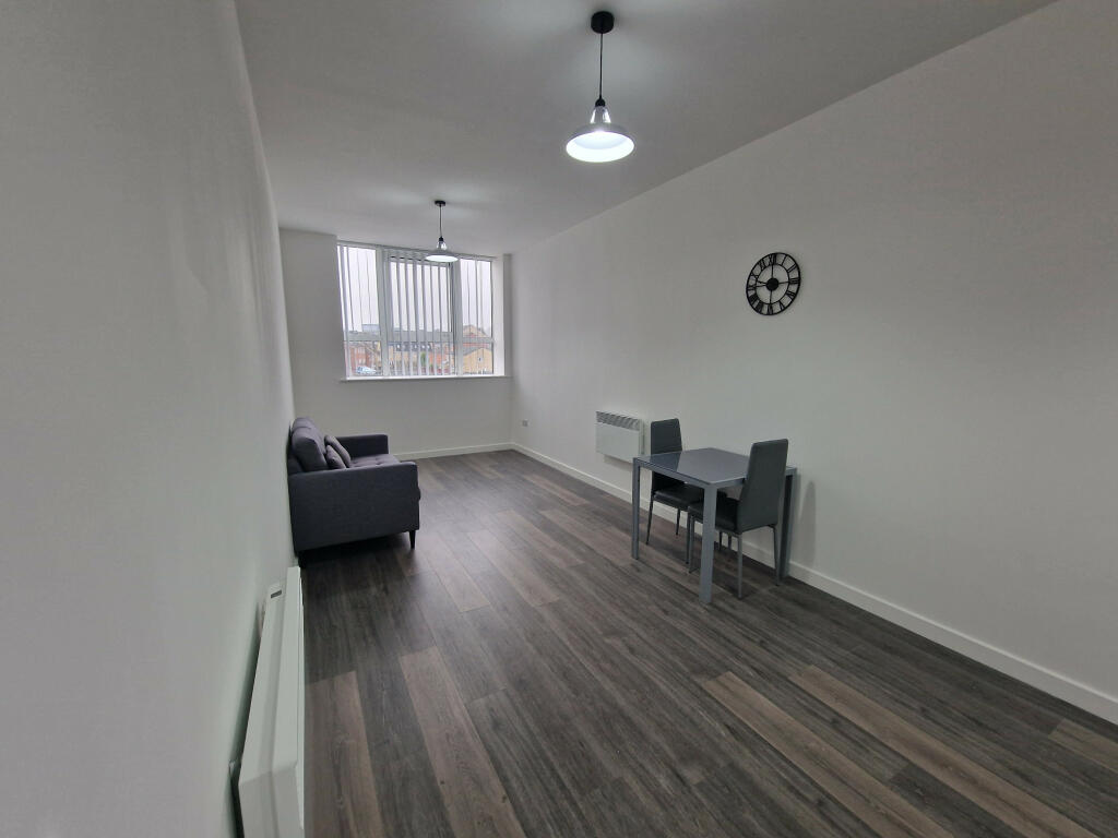 Additional image 11 of Card House, Bingley Road, Bradford, Yorkshire, BD9