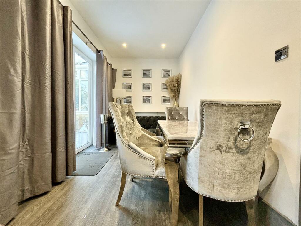 Additional image 7 of Windsor Grove Bradford