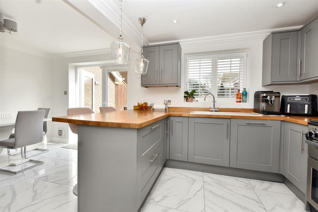 Additional image 6 of Beaulieu Drive, Stone Cross, Pevensey